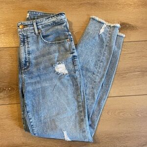 Loft Women’s High Rise Jeans with Frayed Hem Size 6/28